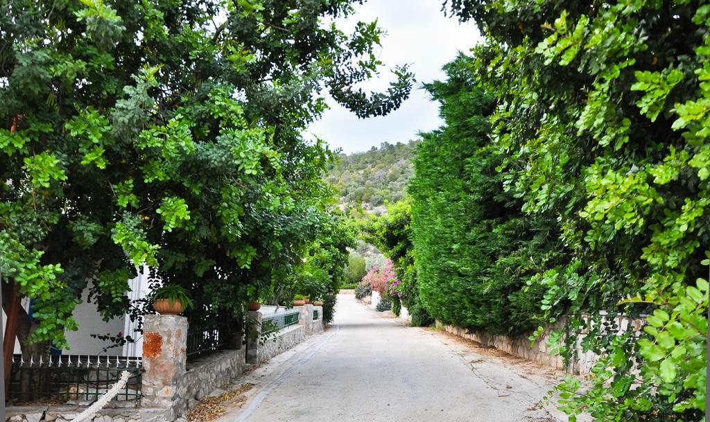 Hotel Korfos - Ξενοδοχείο Κόρφος Renovated Luaran gambar