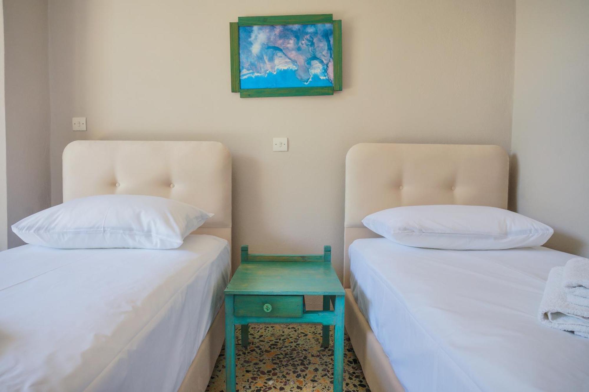 Hotel Korfos - Ξενοδοχείο Κόρφος Renovated Luaran gambar