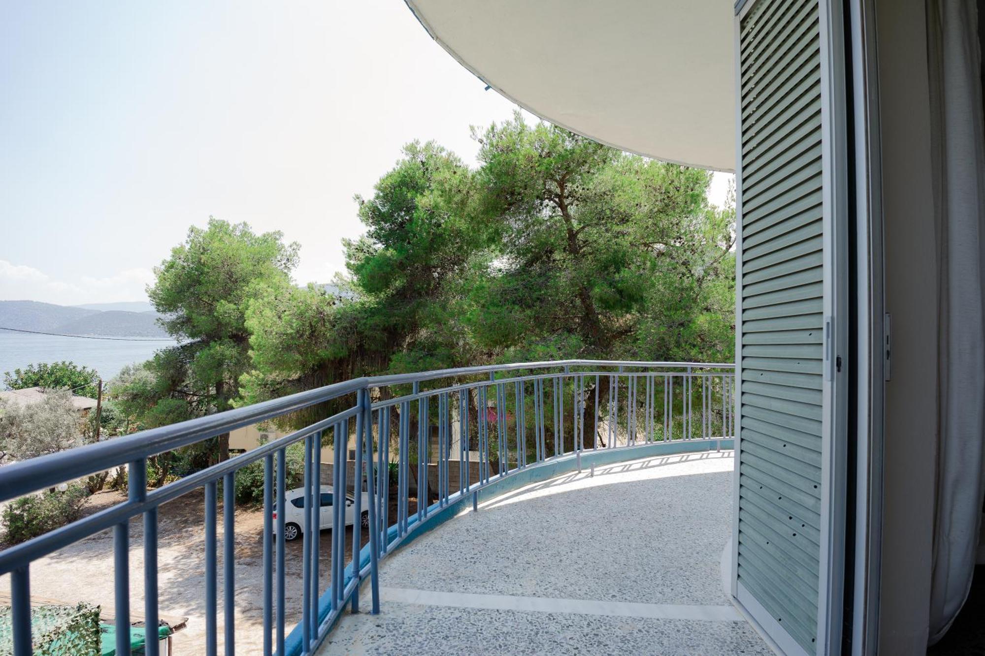 Hotel Korfos - Ξενοδοχείο Κόρφος Renovated Luaran gambar