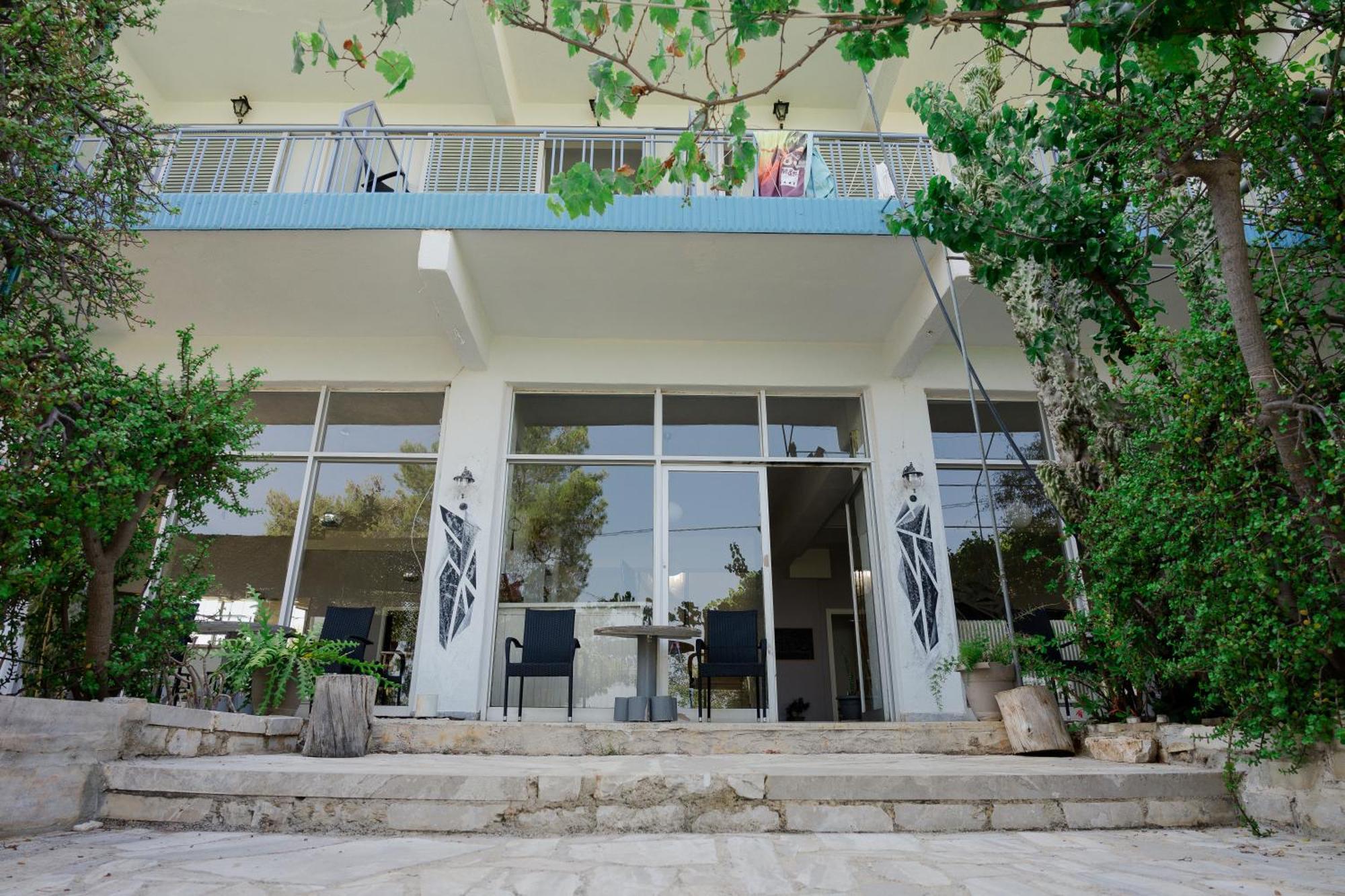 Hotel Korfos - Ξενοδοχείο Κόρφος Renovated Luaran gambar