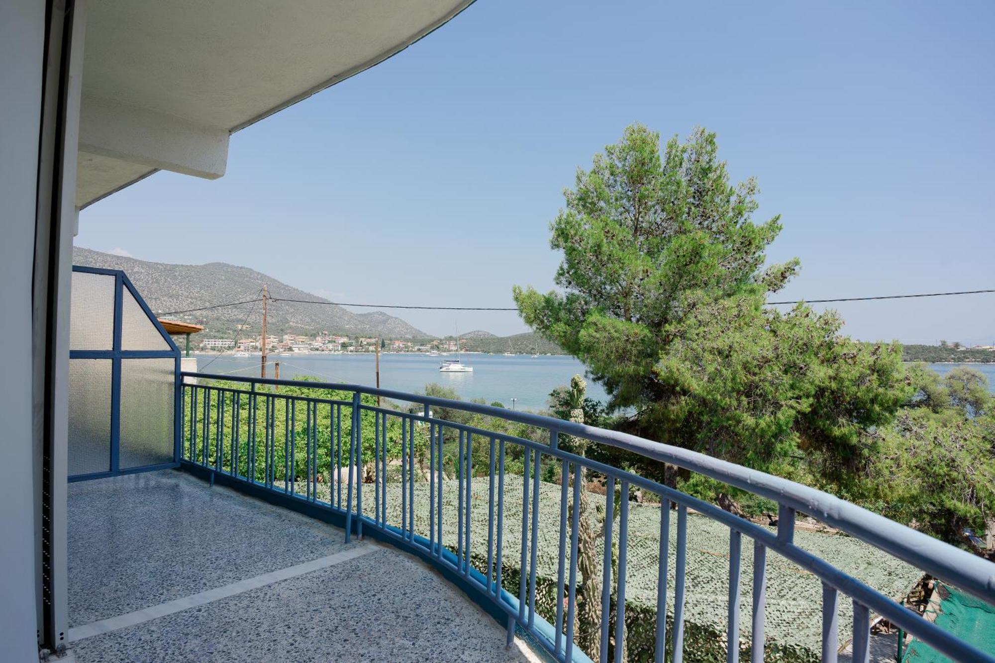 Hotel Korfos - Ξενοδοχείο Κόρφος Renovated Luaran gambar