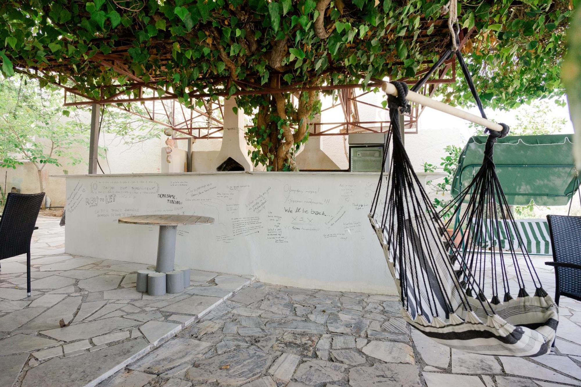 Hotel Korfos - Ξενοδοχείο Κόρφος Renovated Luaran gambar